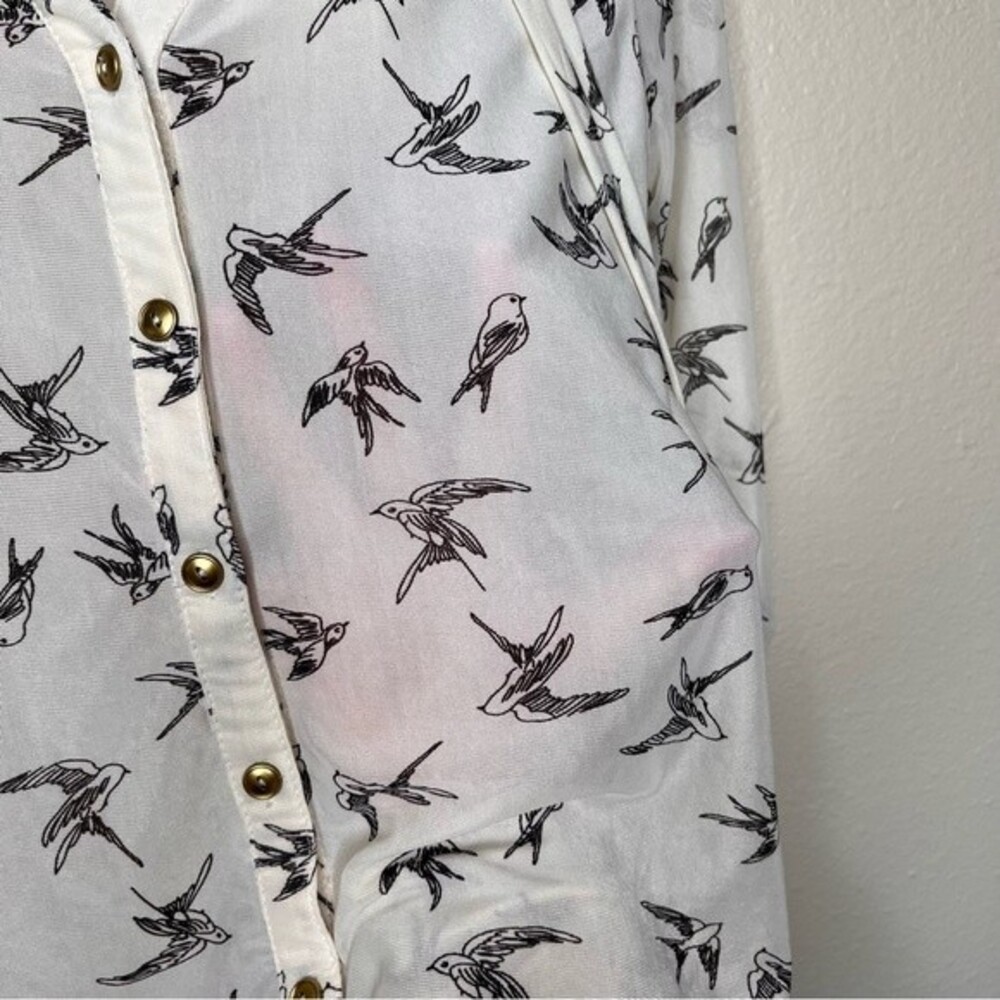 Siren Lily Bird Print Tie Neck Button Front Semi Sheer Cream Top Women Medium - Picture 5 of 13
